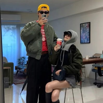 風田與新婚妻甜蜜放閃。(圖/翻攝自風田IG)