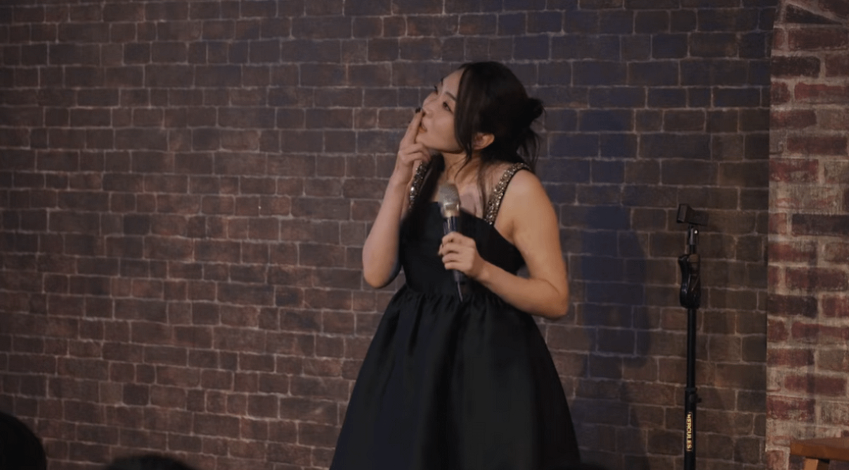 林妍霏脫口秀嘲諷李多慧遭砲轟。（圖／翻攝STR Network YouTube）