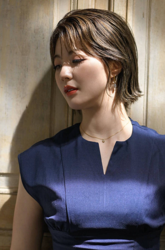 三浦奈奈被封為AV界2026上半年頂級新秀。(圖/翻攝X)