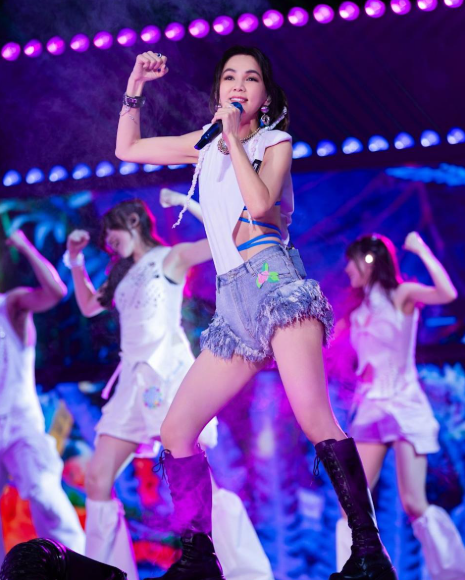 陳嘉樺被認為過瘦、舞蹈改編也不好看。（圖／翻攝臉書）​