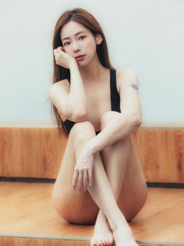陳天仁展露絕佳身材。（圖／翻攝陳天仁IG）