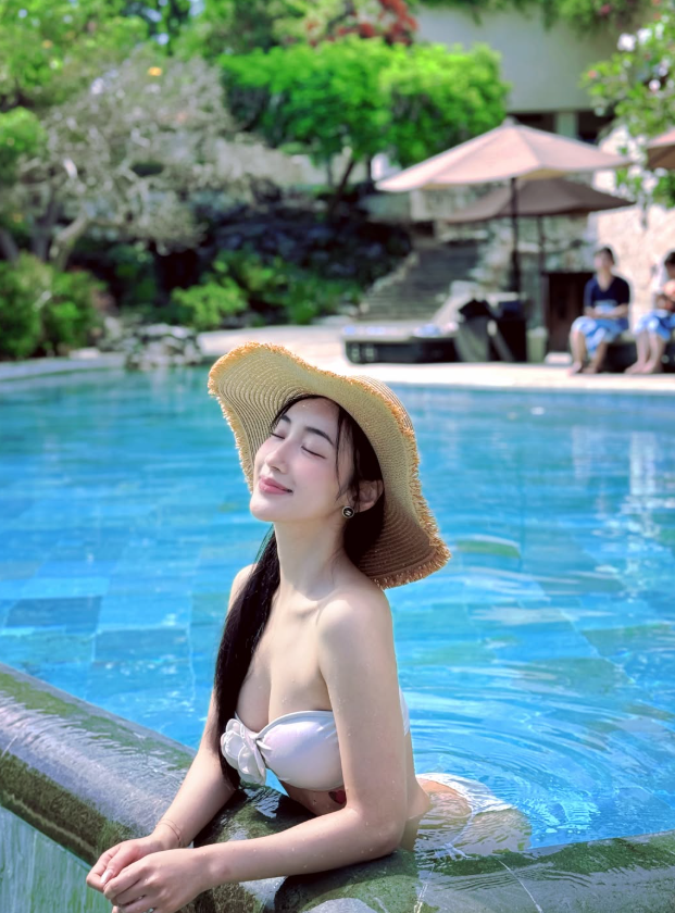 夏宇禾峇里島解放比基尼。（圖／翻攝夏宇禾IG）
