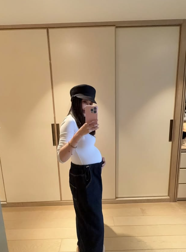 愷樂分享懷孕照片。（圖／翻攝愷樂IG）