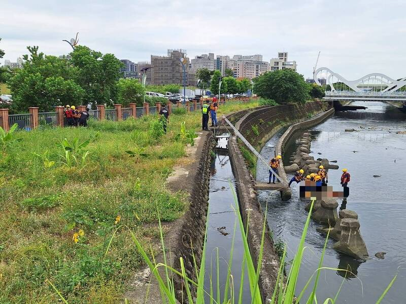 台中市麻園頭溪今（7）日傳出浮屍案件。