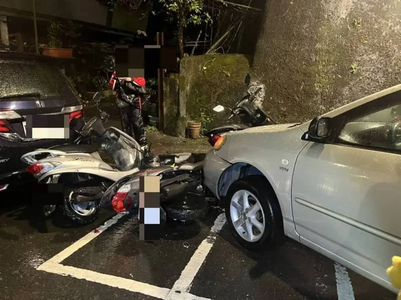 台北市內湖區環山路一帶，昨（7）日晚間18時許傳出連環車禍。