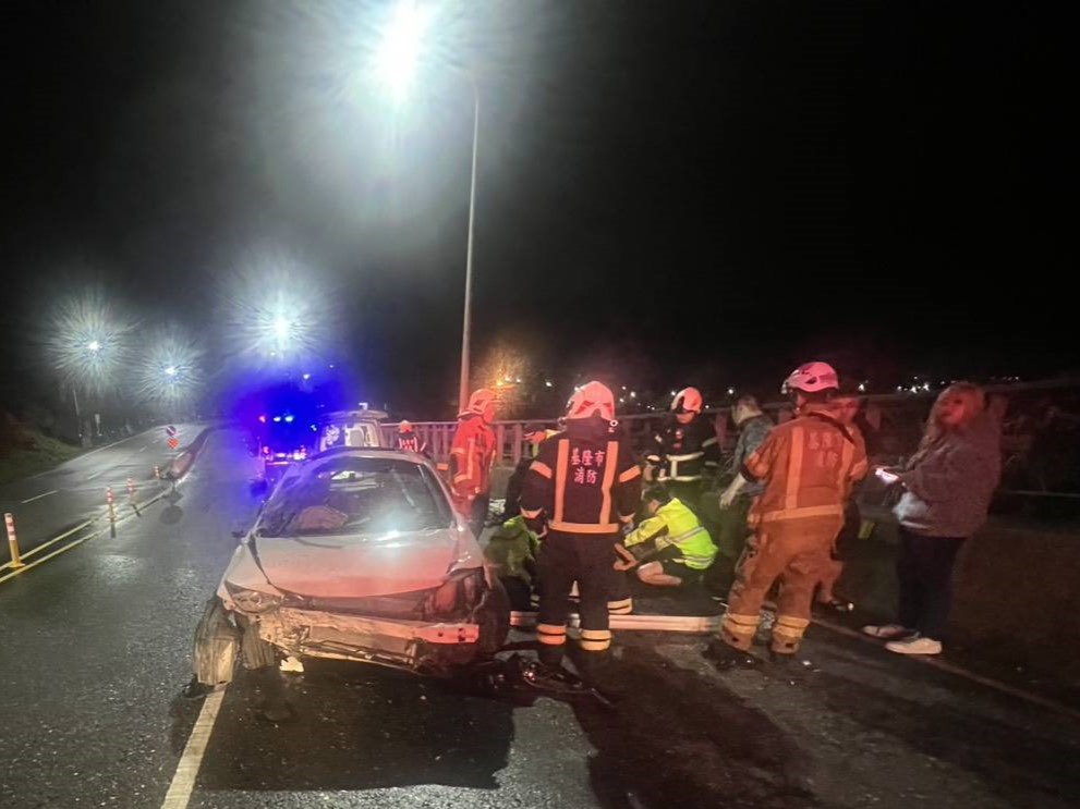 新北市萬里區今（2）日凌晨2時許發生1起死亡車禍。