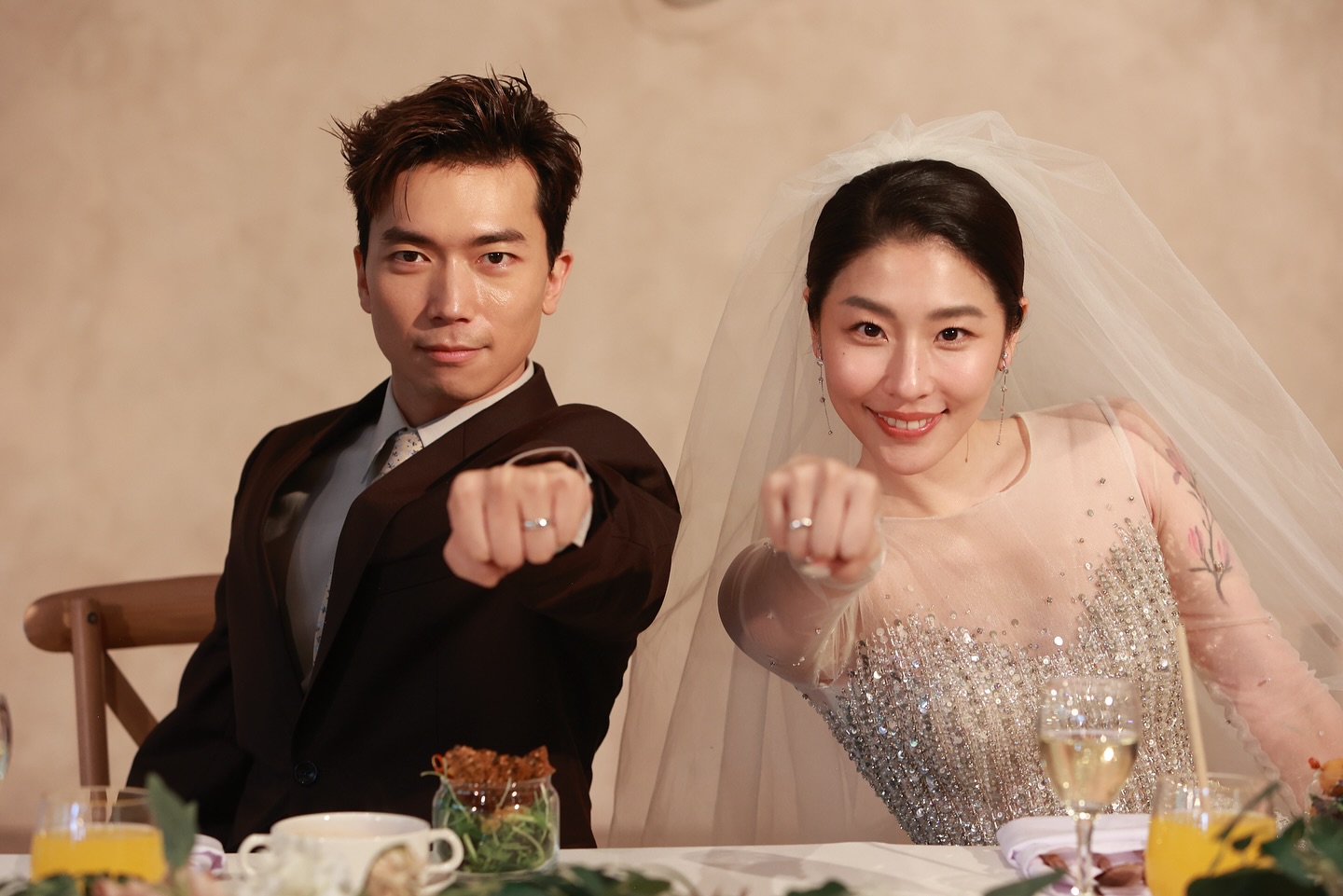 楊傑宇與妻子吳侑函。