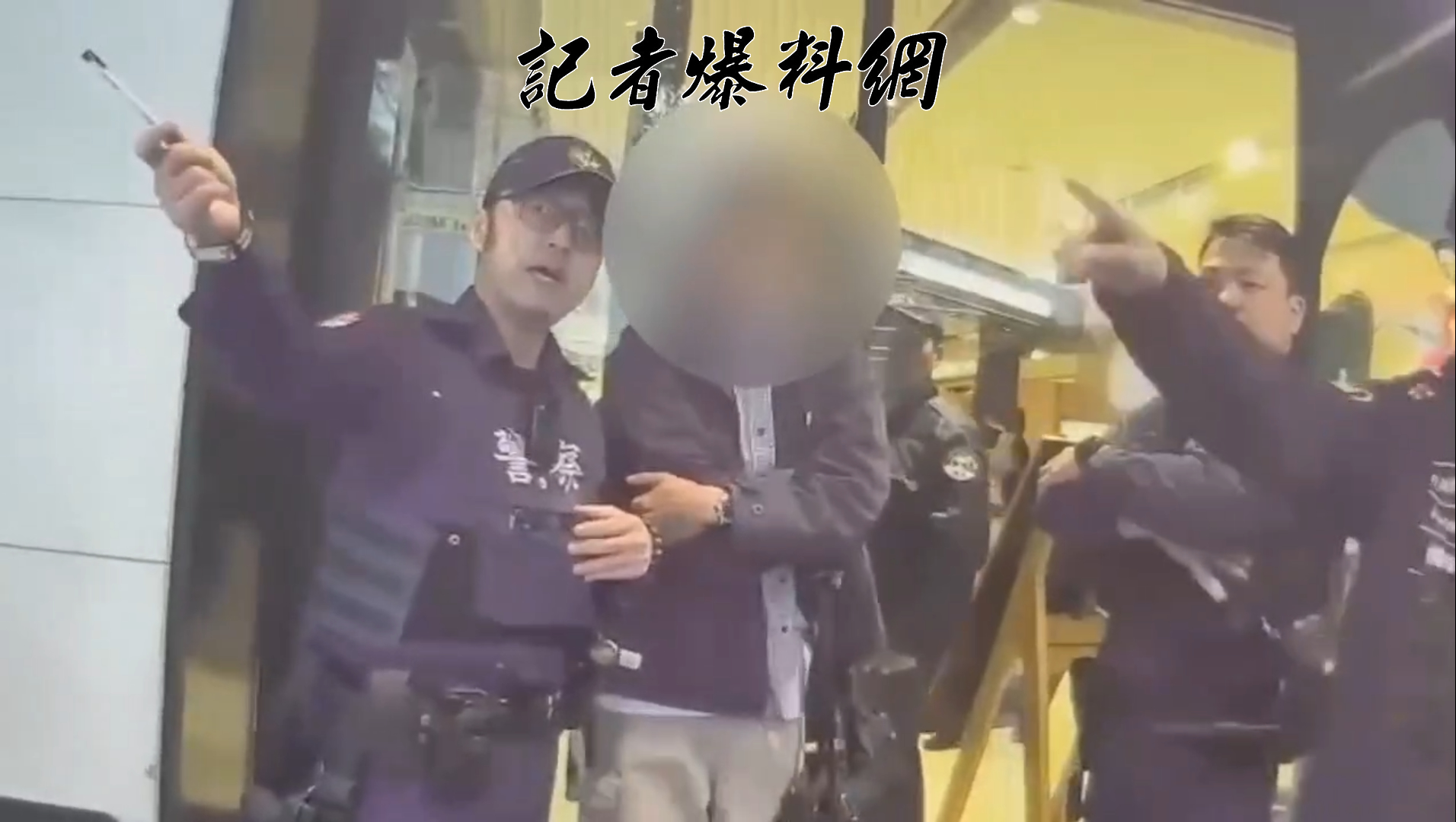 杜男被指控隨機尾隨女子並持手機偷拍裙底。