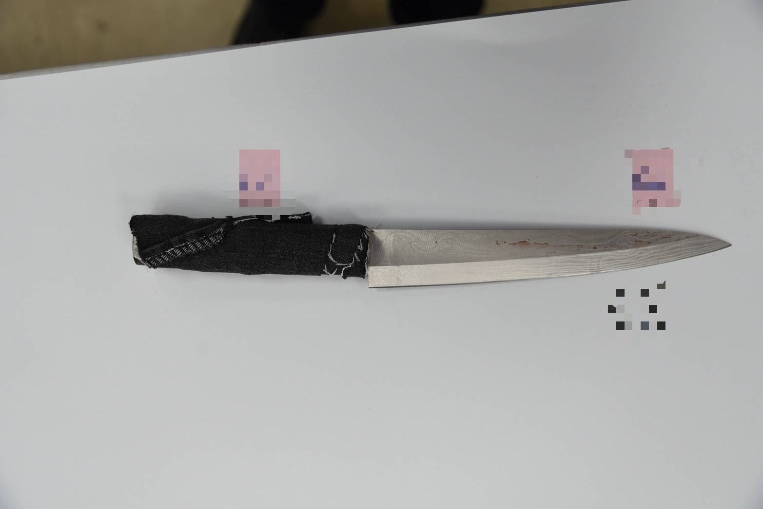 警方查扣曾姓男子犯案用水果刀。