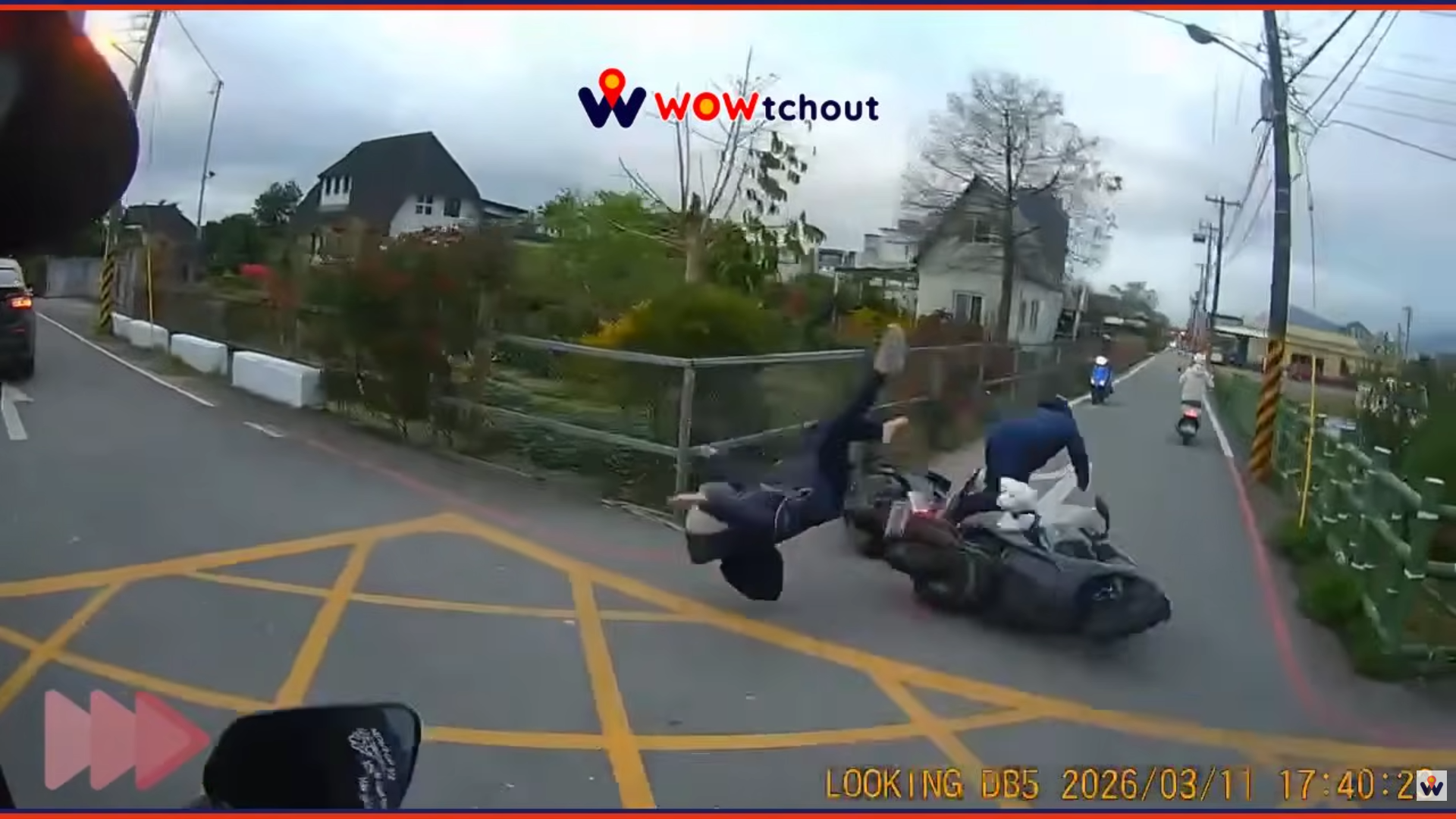 花蓮縣吉安鄉七腳川溪防汛道路與慶豐四街口，本（3）月11日傍晚發生1起機車碰撞事故。