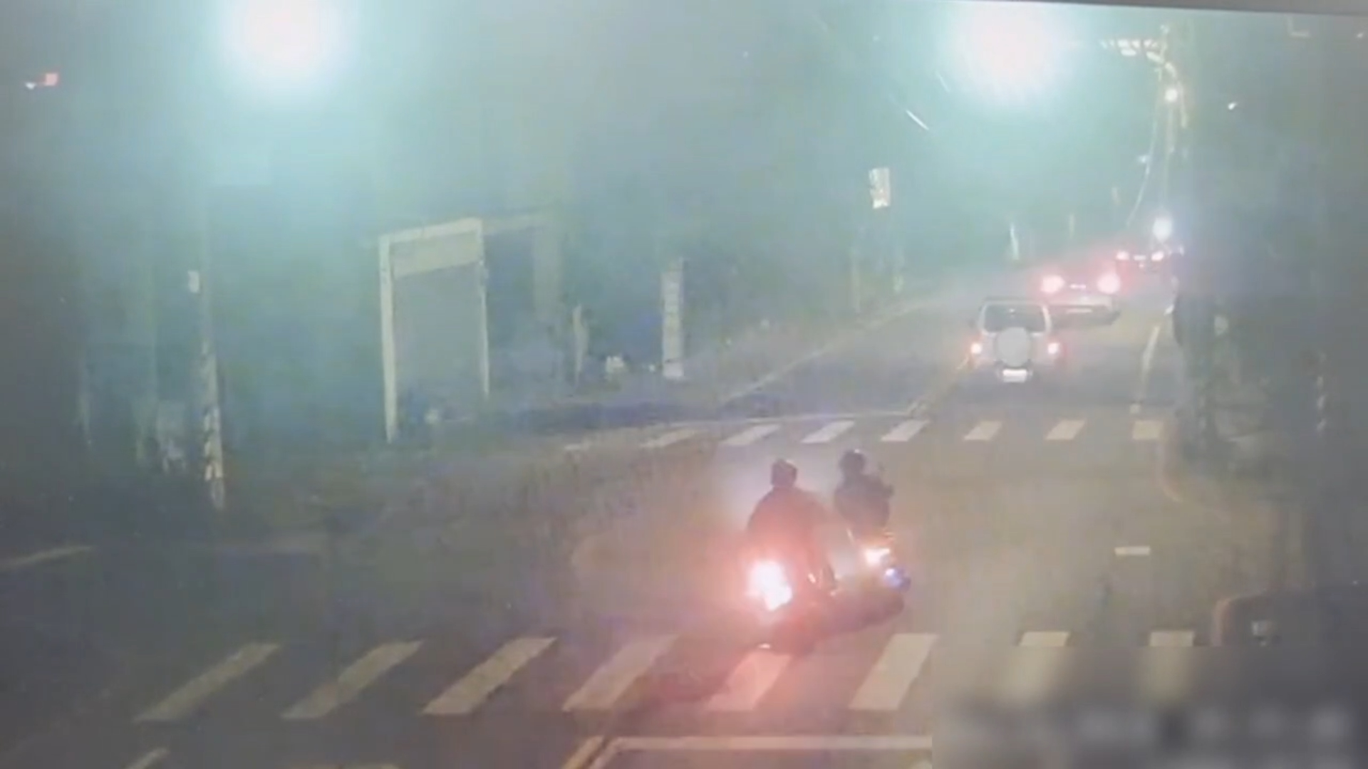 桃園市觀音區新生路一帶,昨(14)日晚間19時許傳出火燒車事故。