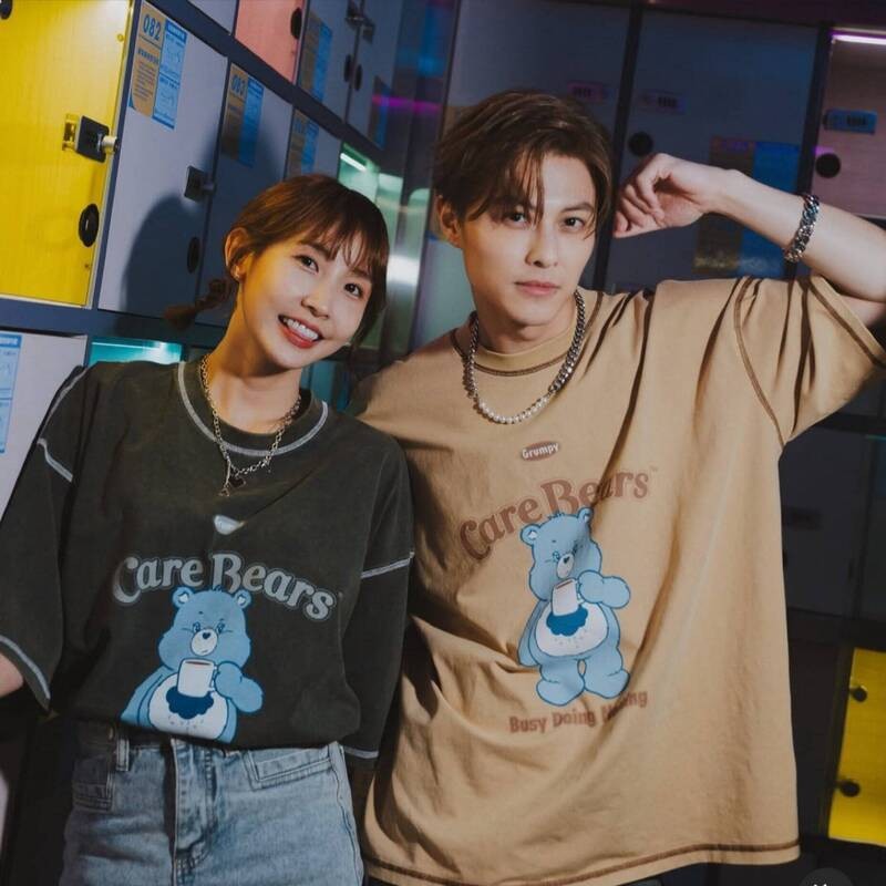 網紅玉米泉哥爆料,聲稱握有粿粿、王子親密照。(圖/翻攝IG)