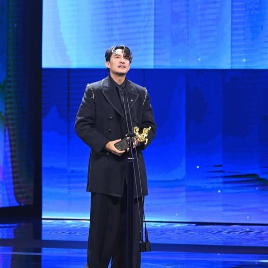 最佳男主角由張震獲得。（圖／翻攝金馬獎臉書）