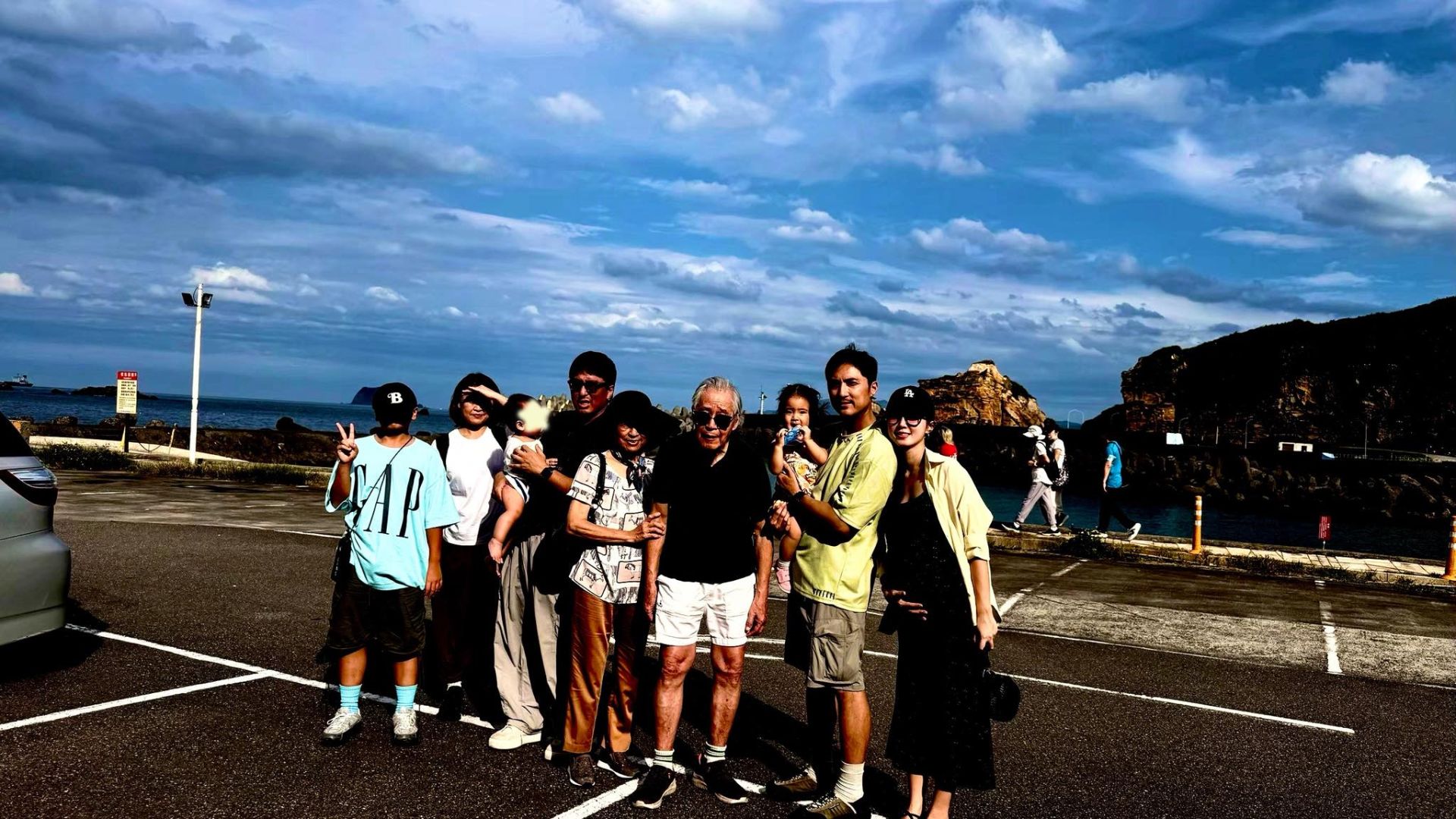 洪詩發長文回應照顧失智公公引發的討論。（圖／翻攝洪詩臉書）