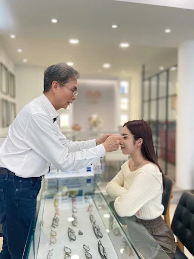 眼鏡達人！宏恩眼鏡彰化店　由驗光職人領軍　打造專屬你的清晰視界