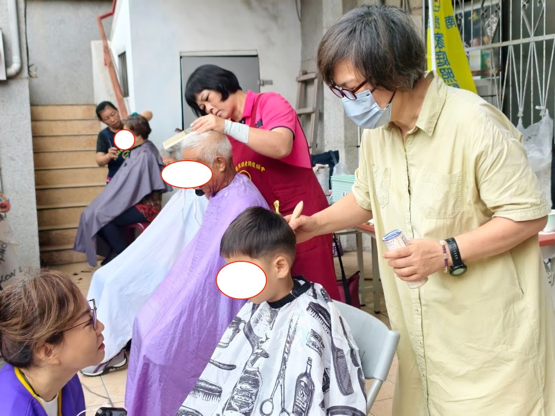 川啟愛心重車協會率重機騎士齊聚集集，以行動傳遞社會關懷。