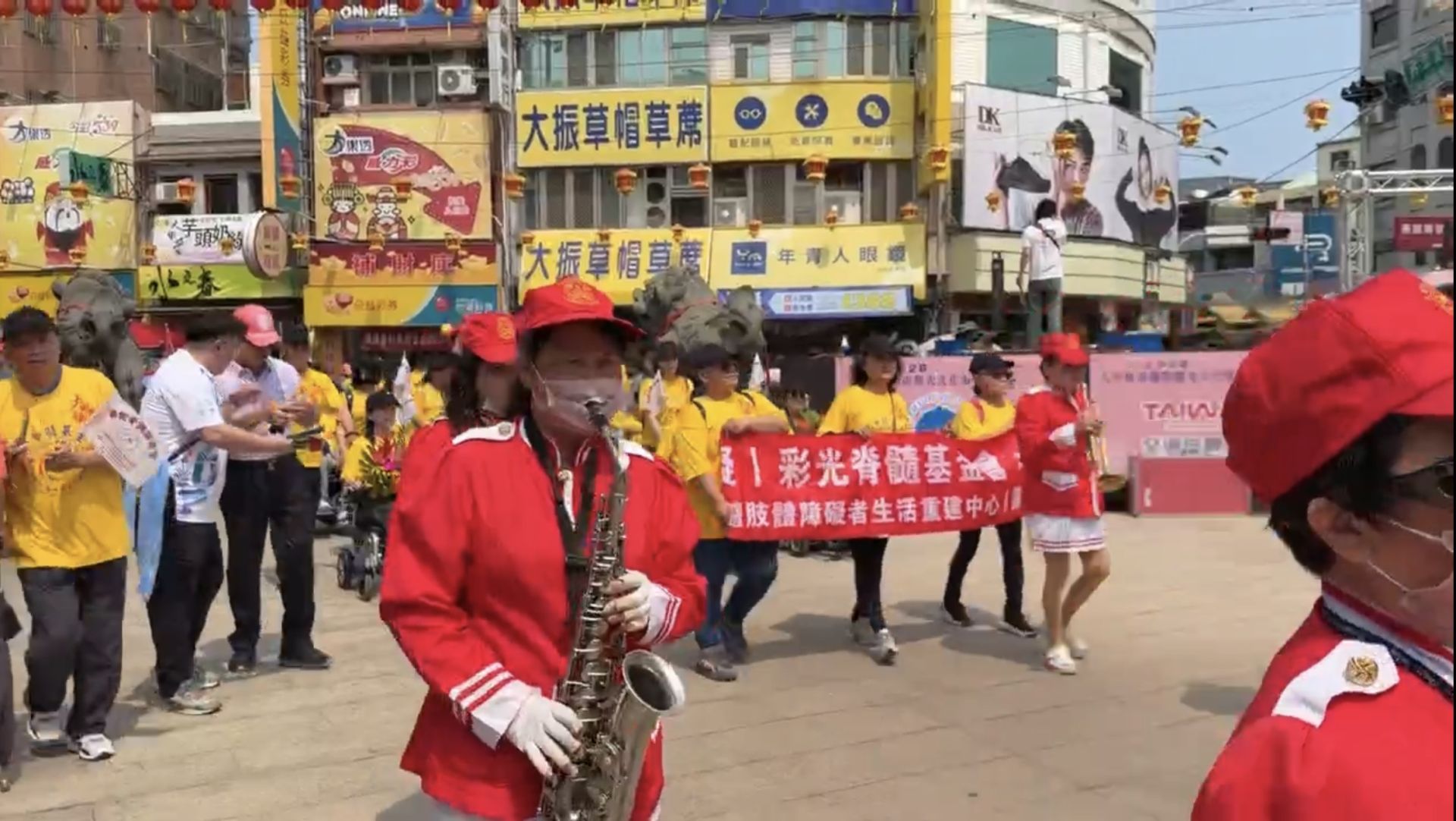 不缺席！輪椅族群進場送媽祖　大甲遶境現場最暖畫面曝光