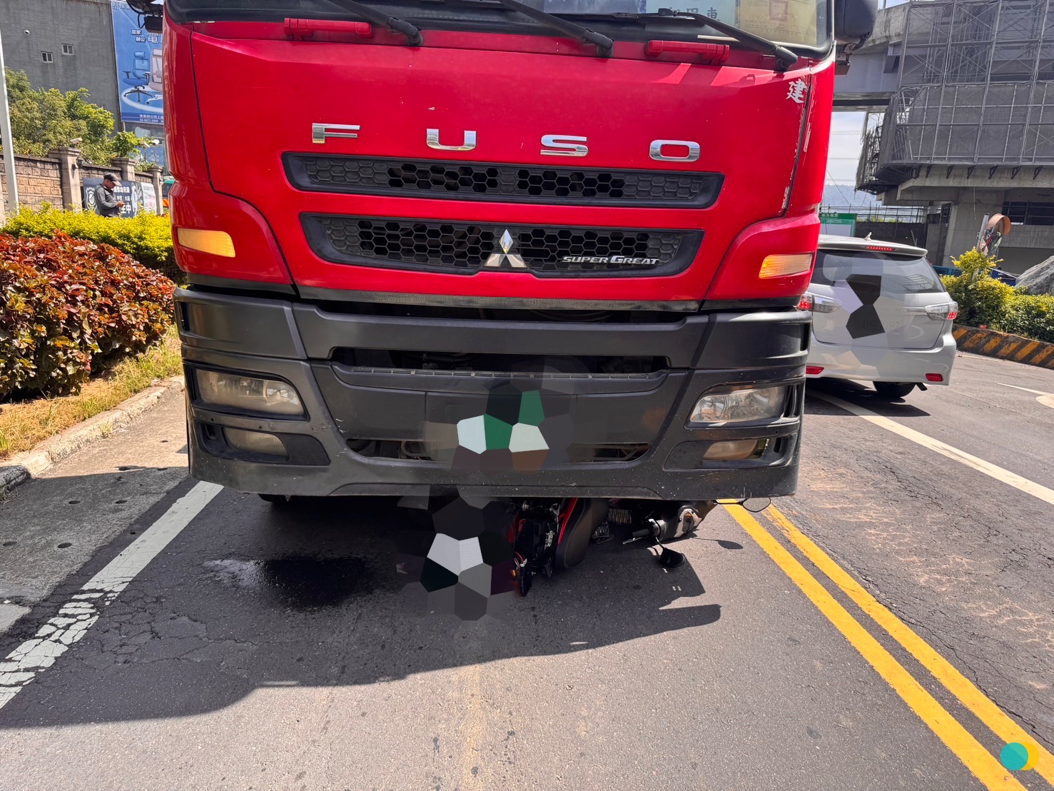 ▲新北市鶯歌區發生1起死亡車禍。（翻攝畫面）