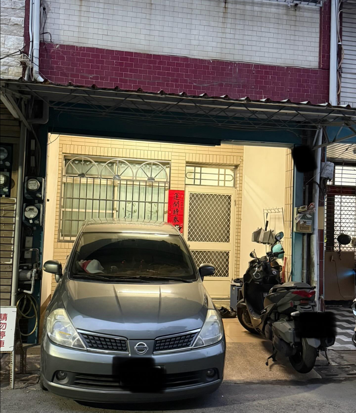 高雄鳳山女車主「停自家門口」連兩天挨罰 警方說話了