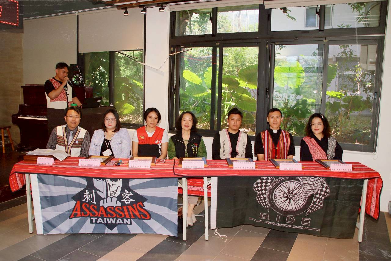 川啟愛心重車協會走入和平山城 串聯企業資源推動偏鄉教育與敬老關懷