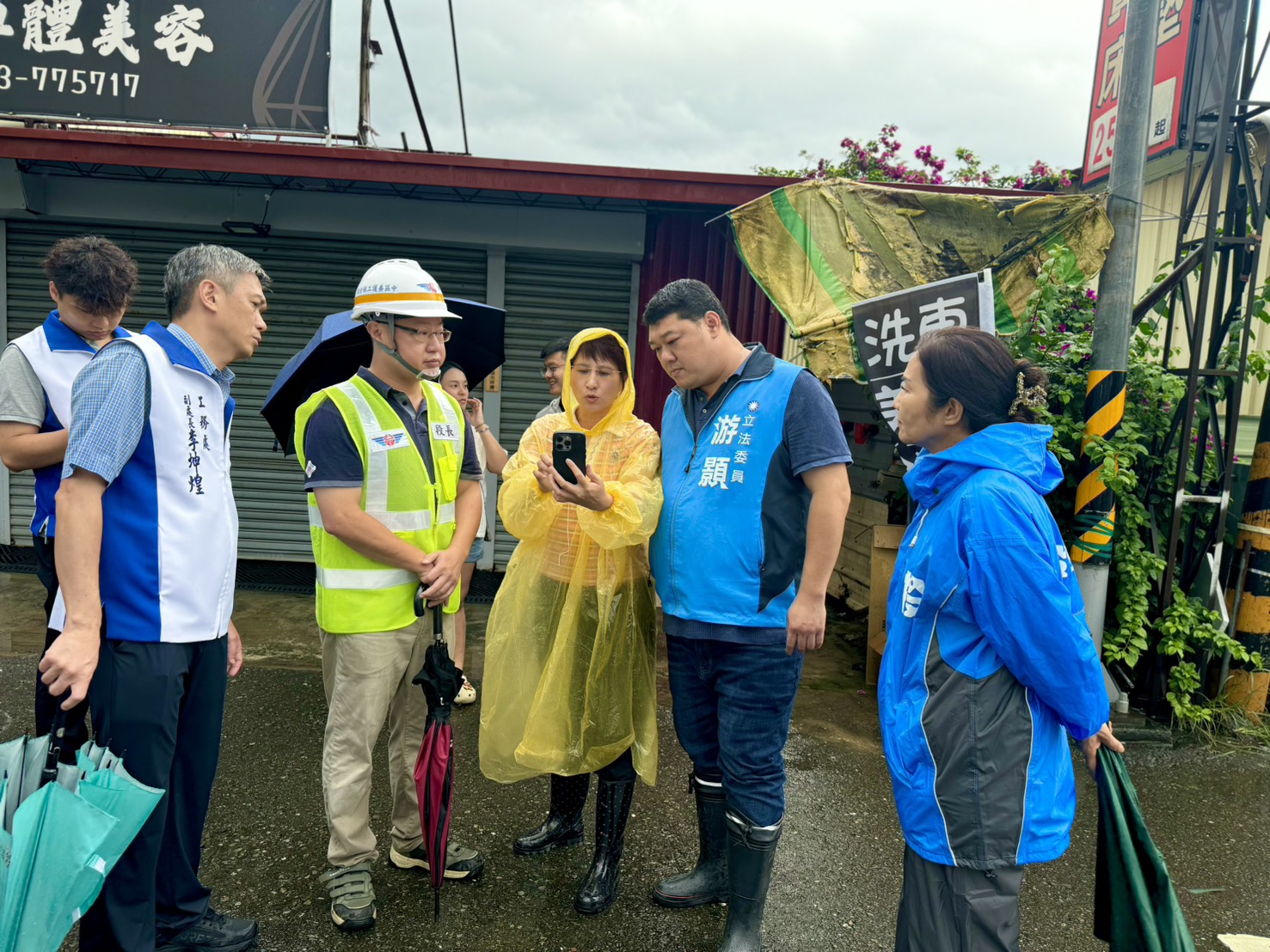 竹山暴雨釀災！集集外環道中斷　游顥立委率隊勘災盼中央地方加速搶修
