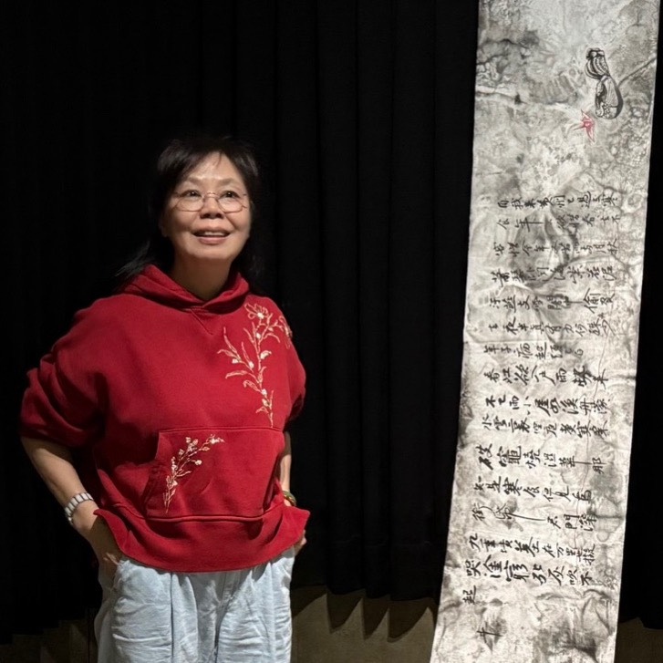 許美智藝術家與〈寒食回聲-墨斗所繫〉