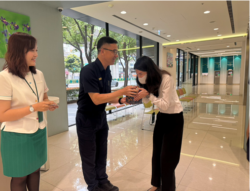 「警銀聯阻，啡你不可！」中警五分局推即時獎勵　銀行行員成功攔阻300萬詐騙獲表揚