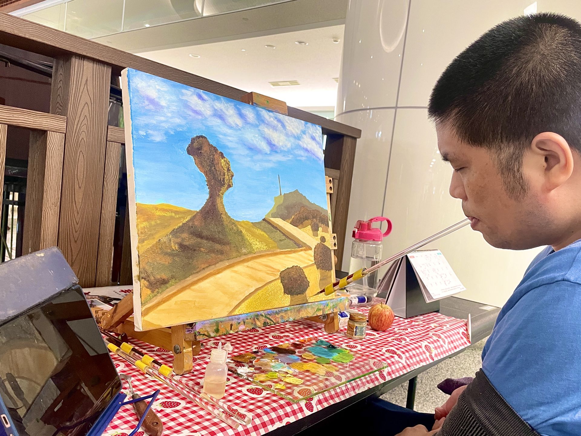 輪椅不缺席!百人隊伍走進大甲媽祖遶境 彩光基金會倡議無障礙參與與重建願景