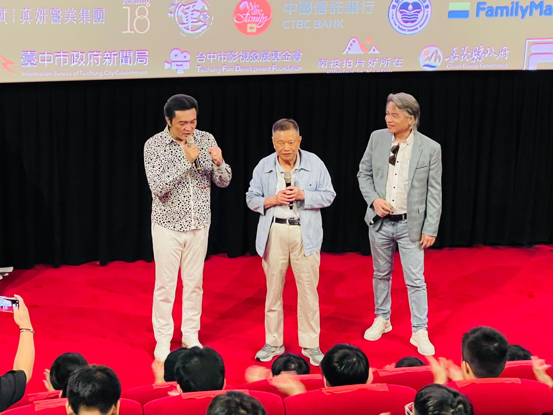 李㼈製片的《突破3000米的泳氣》舉辦電影包場活動，鼓勵青年學子勇敢面對挑戰。