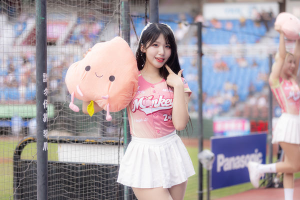 廉世彬爆出長期遭到經紀人性騷。(圖/樂天桃猿提供)