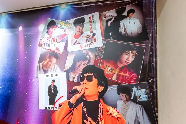 曹西平靈堂於10日正式開放。(圖/翻攝冬瓜行旅臉書)