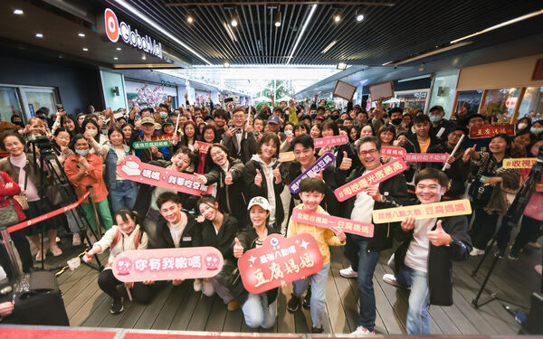 《豆腐媽媽》拍攝時發生工安意外。（圖／民視提供）