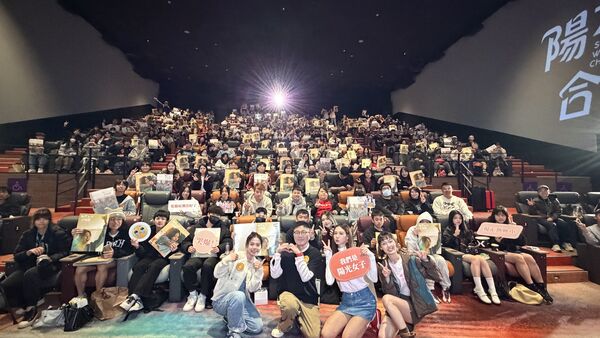 《陽光女子合唱團》票房破四億。(圖/壹壹喜喜電影提供)