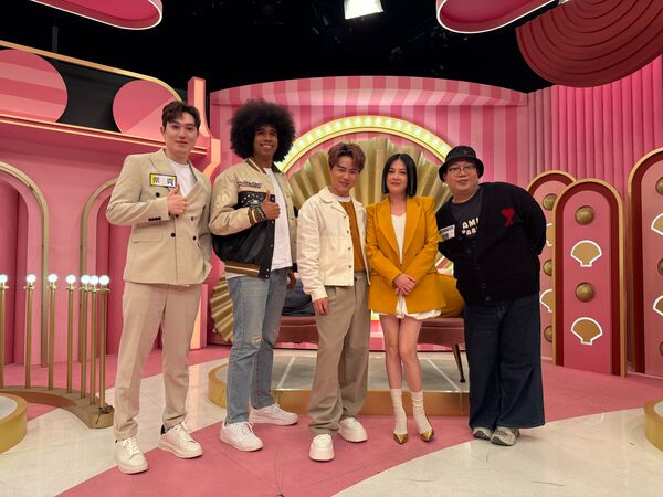 娘娘誇張表示打拋豬加番茄是死罪 。（圖／三立提供）