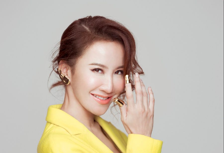 李玟的帳號被網友登入，公開私訊內容。（圖／索尼音樂提供）