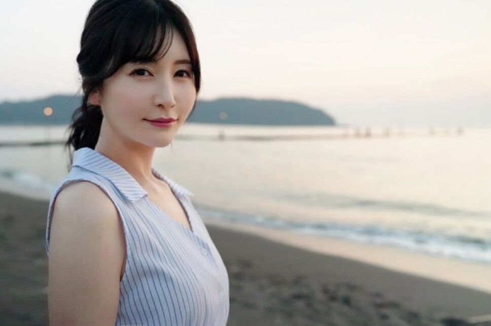 日本傳奇AV女優佐佐木明希復出。（圖／翻攝佐佐木明希X）