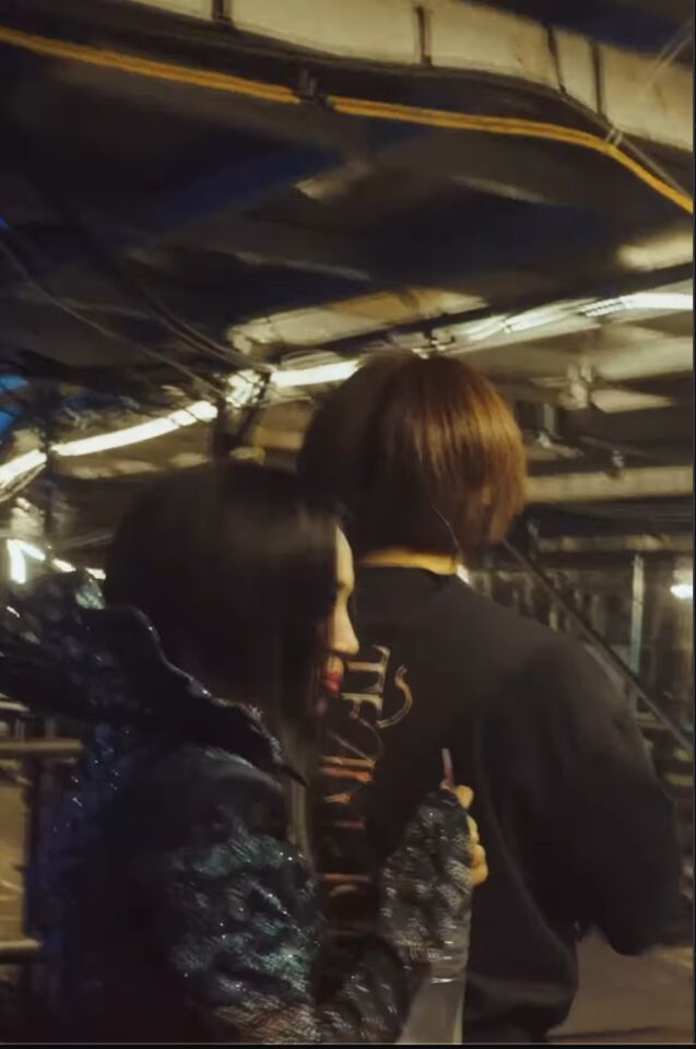 蔡依林後台匆忙趕場畫面曝光。（圖／翻攝蔡依林IG）