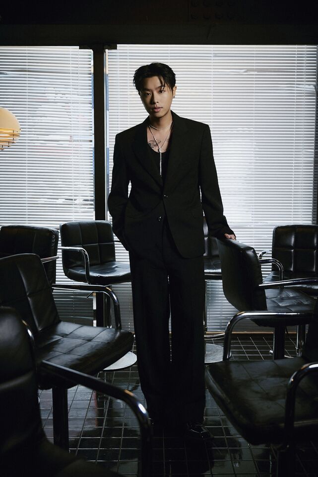 HowZ鬆口認愛袁融。