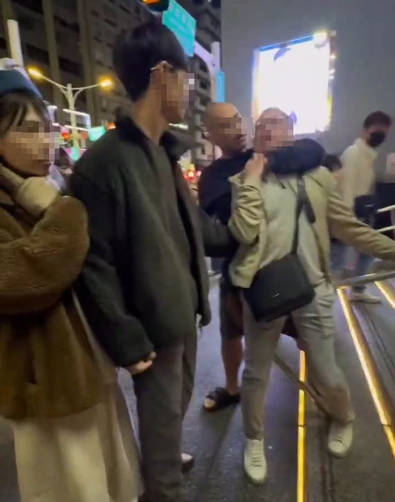 北捷中山站色狼出沒!多名女子被偷摸 嫌犯遭民眾活逮報警 北捷中山站色狼出沒!多名女子被偷摸 嫌犯遭民眾活逮報警