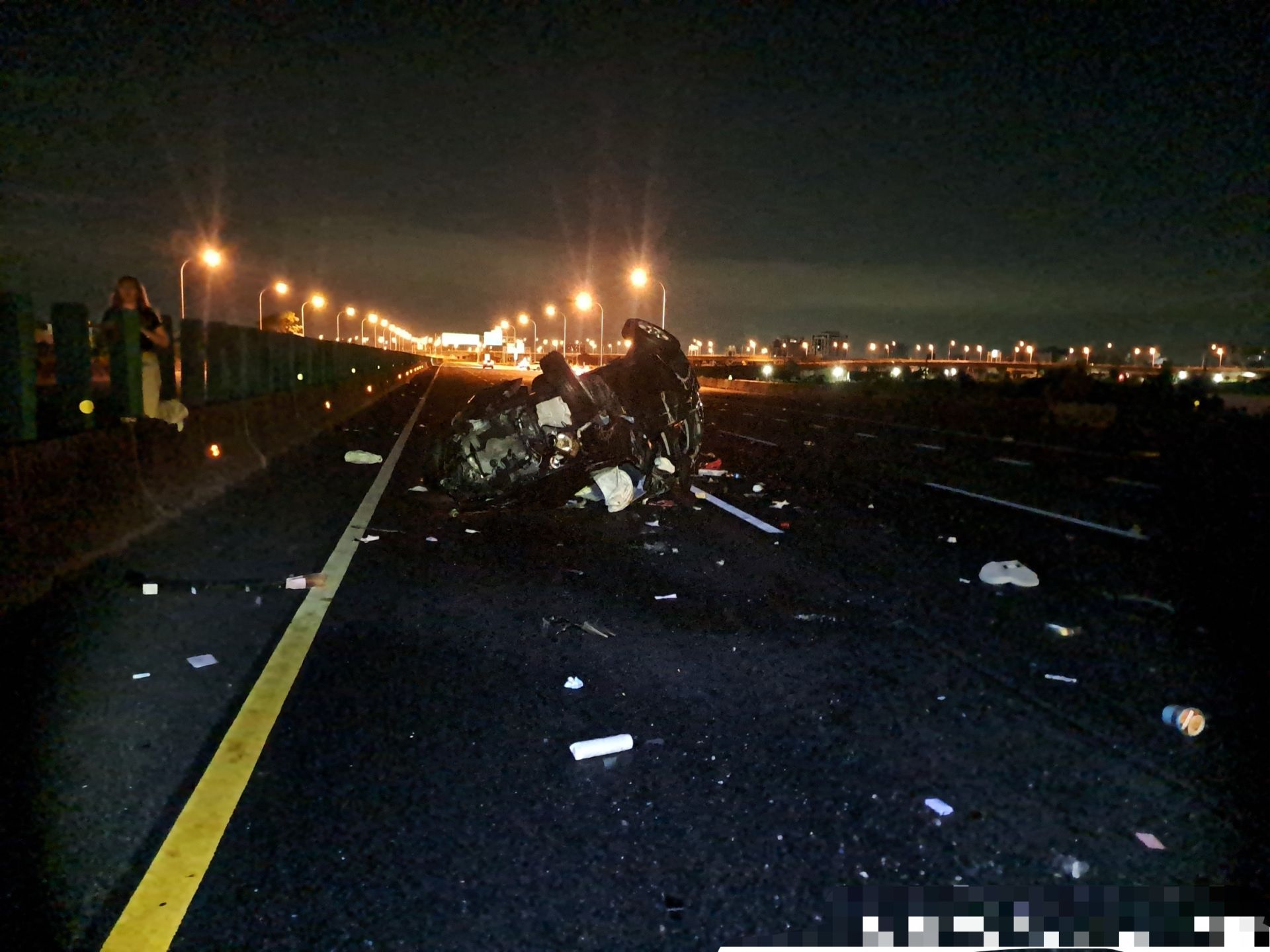 國道1號仁德路段連環車禍！　4車相撞4人受傷