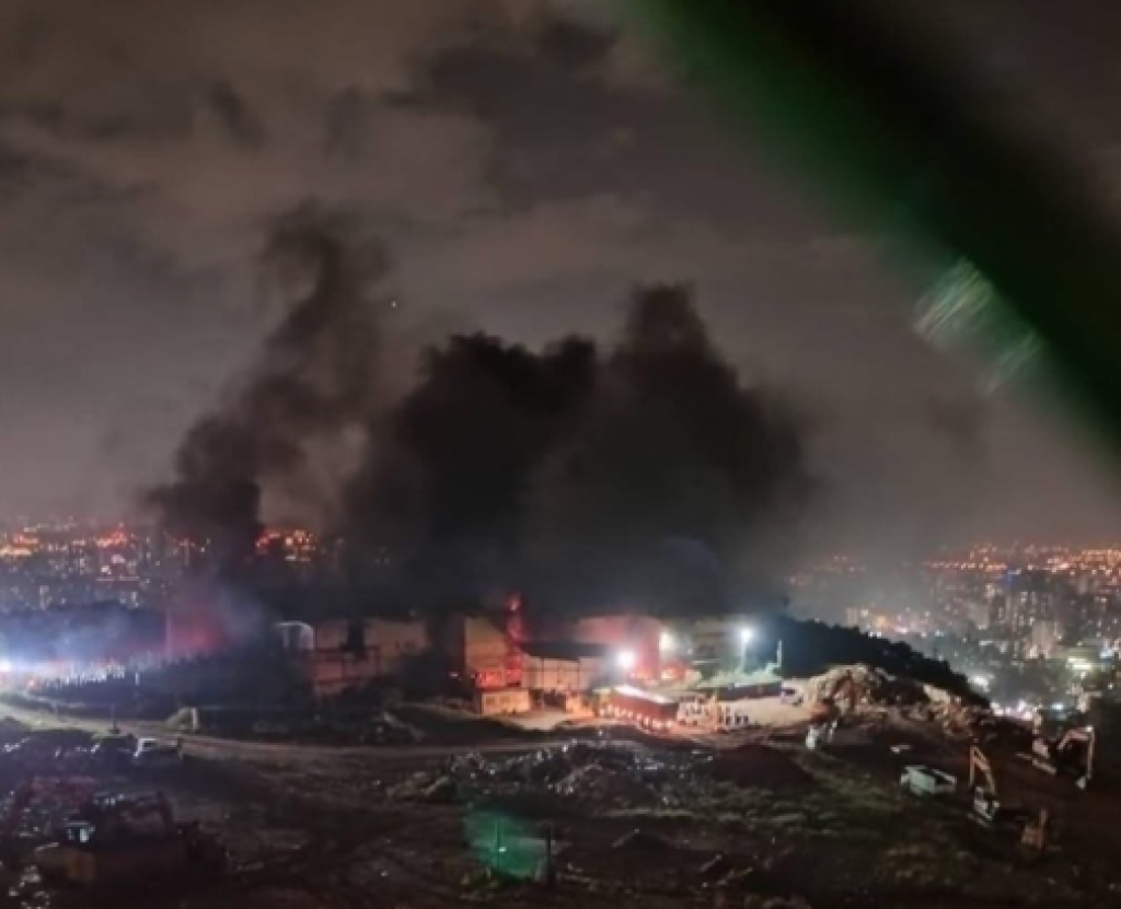 桃園垃掩埋場火警火勢猛烈濃煙沖天！　延燒逾2小時持續灌救中