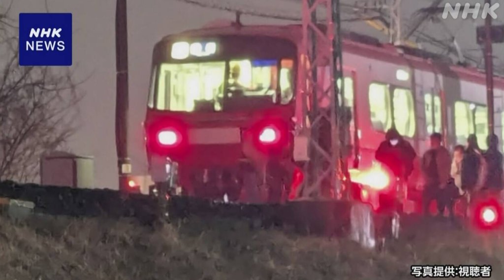 名鐵列車煞車故障！列車受困橋上 240名乘客驚險疏散