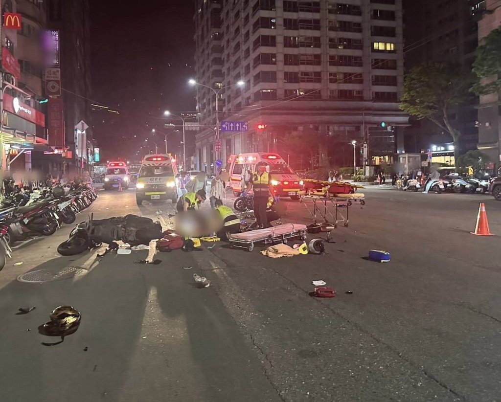汐止深夜重機對撞！左轉騎士魂斷大同路