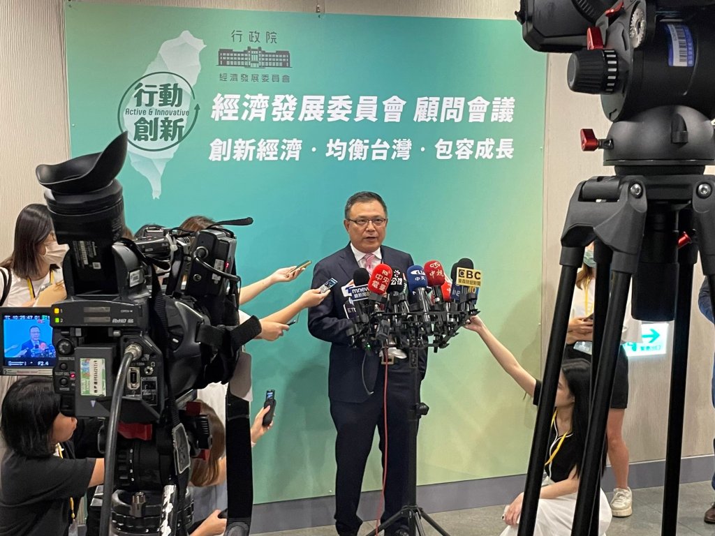 電價別再亂跳！ 連鎖加盟業撐台電撥補案：穩住我們才活得下去