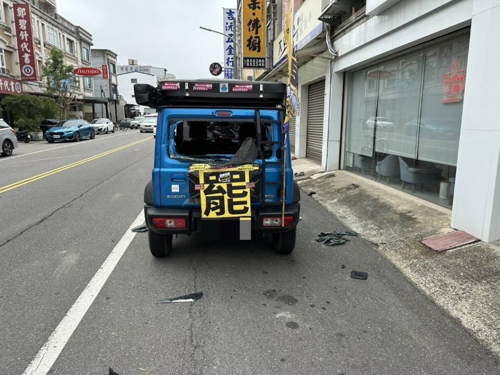 苗栗罷免連署宣傳車被砸　苗檢迅速偵結起訴