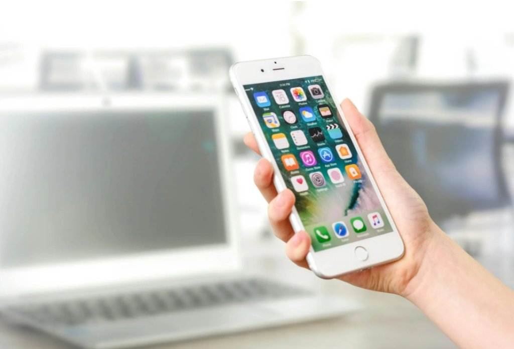 iPhone手機容量又不足？專家教免費空間放大術：瞬間多好幾GB