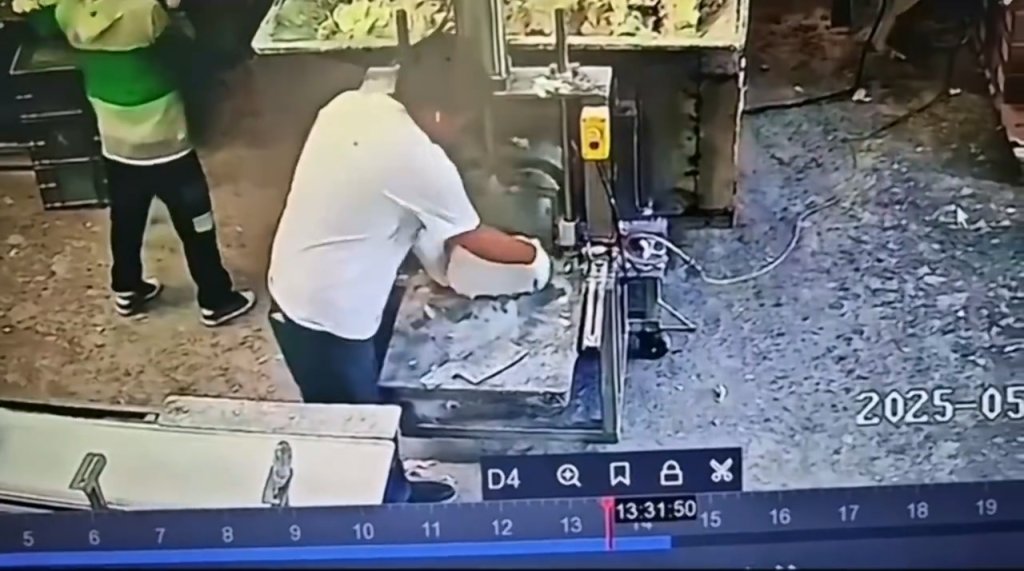 影／18歲男大生打工出意外　操作不慎手指被夾斷！影片陸網瘋傳