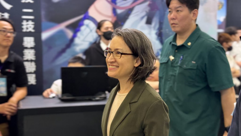 2025放視大賞登場！蕭美琴曝「AI快速變化」曾焦慮自己被替代
