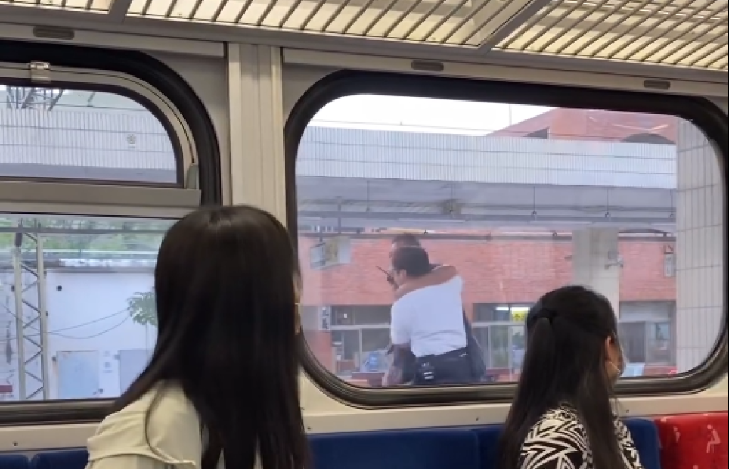 影／台鐵車長又被打！三義火車站月台遭酒醉乘客出拳狂毆　輕微腦震盪送醫