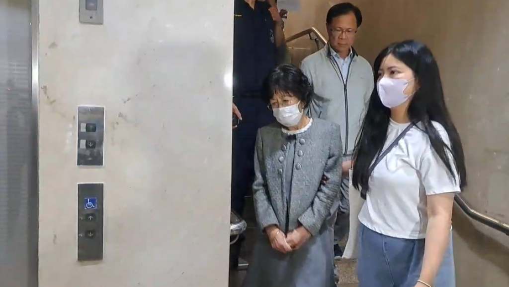 張啓楷曝柯文哲被延押　陳佩琪哭喊「是不是要把柯關到死」到癱軟